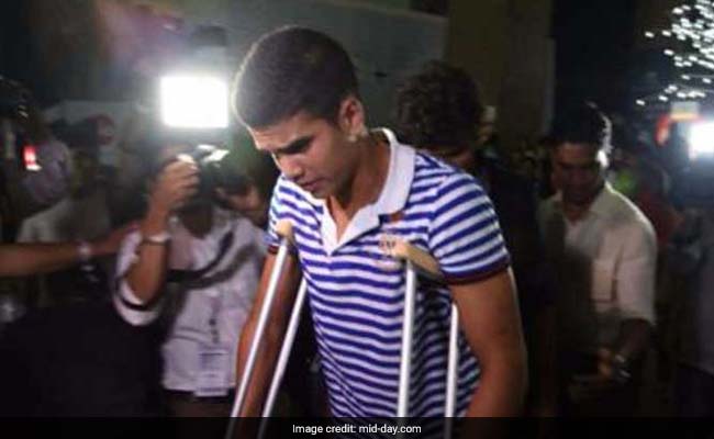 '<i>Desi</i>' Bieber, Arjun Tendulkar, Goes For Original's Show On Crutches