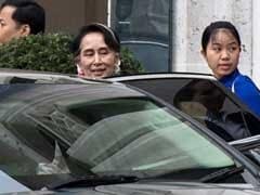 Suu Kyi Receives Award On Visit To UK Despite Protest