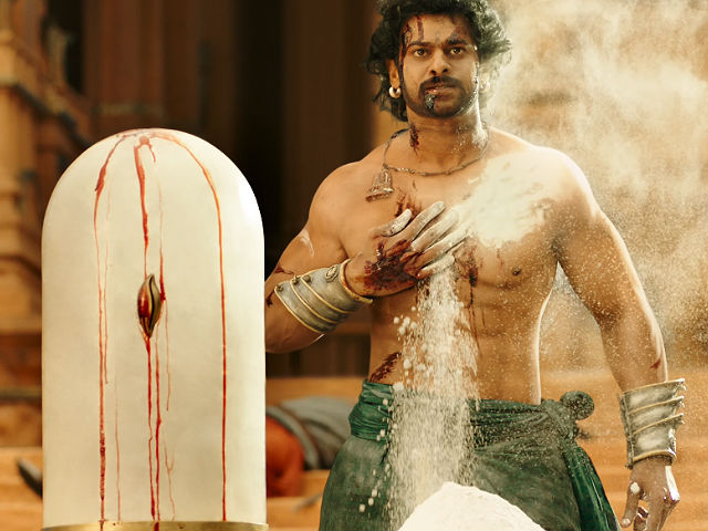 <i>Baahubali 2</i> Box Office Collection Day 3: Hindi Version Breaks <i>Dangal</i>'s Record, Makes 128 Crore