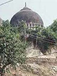 Ayodhya Case: सुप्रीम कोर्ट के फैसले को चुनौती नहीं देंगे बाबरी मस्जिद के पक्षकार