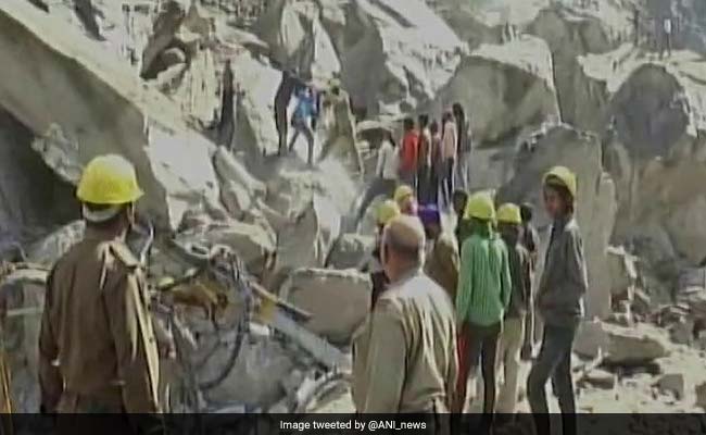 Thousands Remain Stranded After Landslide Near Badrinath