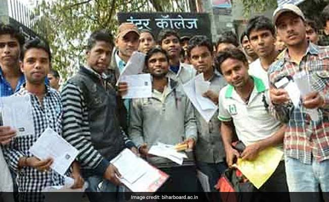 Bihar Students Continue Protest Over Poor Intermediate Result