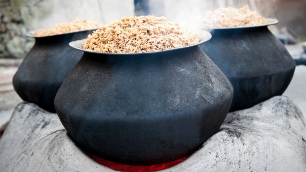 Should You Cook in Earthen Pots? Get Back to the Basics!