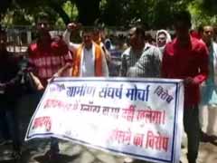मध्य प्रदेश : बूचड़खाने के विरोध में गोरक्षकों ने किया मंत्रियों का घेराव