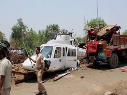 Debris Of Chopper That Crash-Landed With Devendra Fadnavis Moved To Mumbai Debris Of Chopper That Crash-Landed With Devendra Fadnavis Moved To Mumbai
