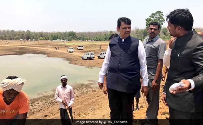 Devendra Fadnavis's Chopper Develops Snag In Maoist-Affected Gadchiroli