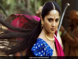 इस प्रोड्यूसर ने की थी 'बाहुबली' की तौहीन, अब देवसेना ने लिया है बदला इस प्रोड्यूसर ने की थी 'बाहुबली' की तौहीन, अब देवसेना ने लिया है बदला