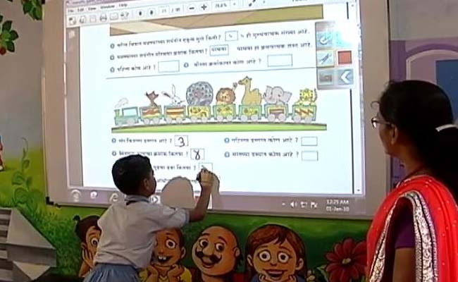 In Maharashtra, Citizens Help 47,000 Primary Schools Go Digital