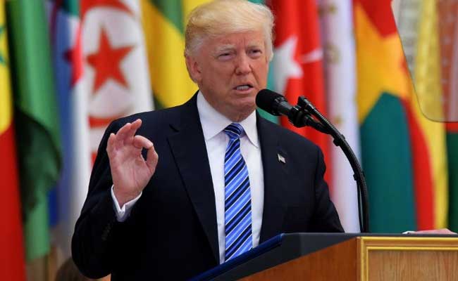 Donald Trump Summons Muslim Nations To Confront 'Islamic Terror Of All Kinds'