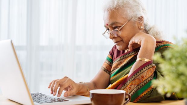 Dizziness in Elderly May Be Treated with Interactive Website