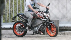 Electric KTM 390 Duke Spotted Testing