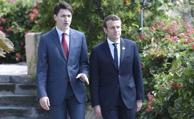 Emmanuel Macron, Justin Trudeau 'Bromance' Fires Up Internet