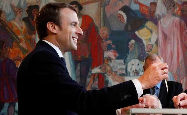 Emmanuel Macron Favourite As France Votes For New President, Early Turnout Low