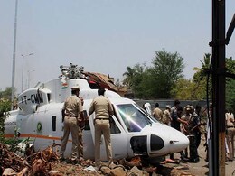 Maharashtra Chief Minister Devendra Fadnavis' Chopper Crash-Lands In Latur. We Are Safe, He Tweets Maharashtra Chief Minister Devendra Fadnavis' Chopper Crash-Lands In Latur. We Are Safe, He Tweets
