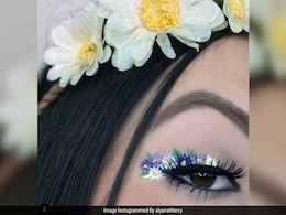 Florals For Spring? Instagram Loves This 'Groundbreaking' Eyeliner Trend Florals For Spring? Instagram Loves This 'Groundbreaking' Eyeliner Trend
