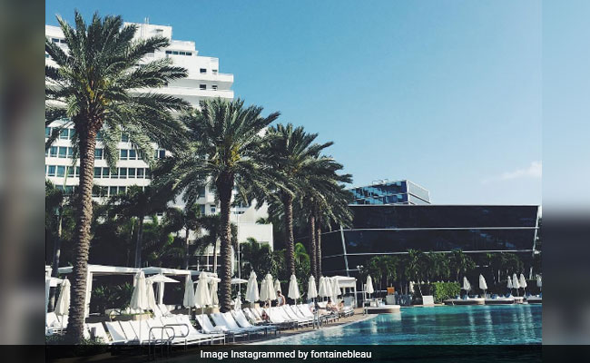 2 Shot Outside Famed Fountainbleau Hotel In Miami Beach
