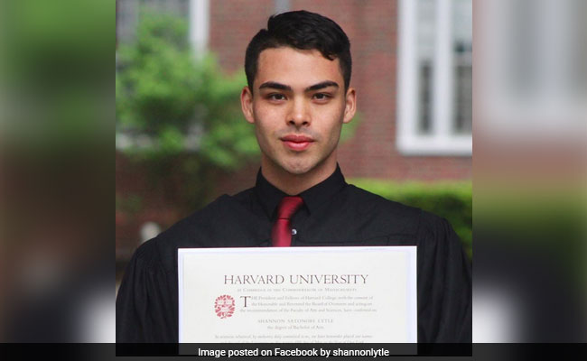 Student Who Worked At McDonald's Got Into Harvard. Then This Happened.