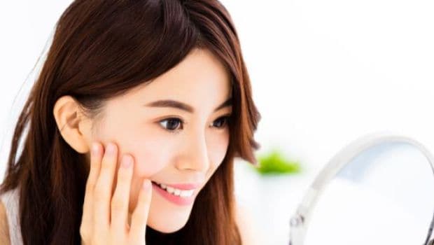 Top Uses Of Hydrogen Peroxide For Skin Teeth Hair And Ears