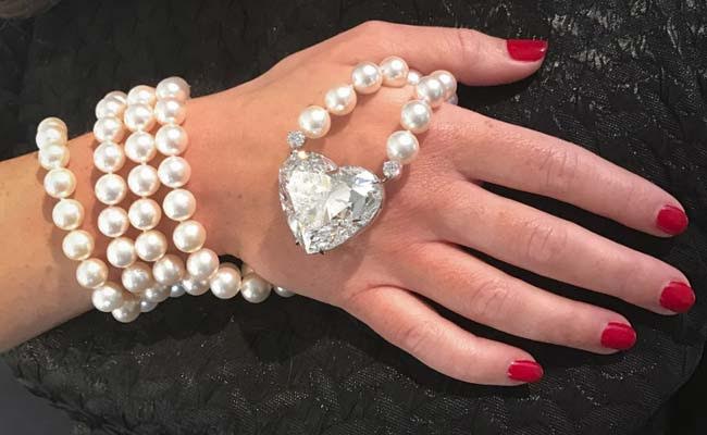 'Flawless' Heart-Shaped Diamond Highlights Geneva Auction