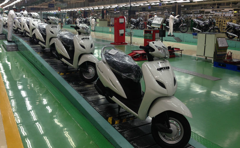 Automobile Industry Likely To Contribute 12 Per Cent To India's GDP In Next Decade: Anant Geete