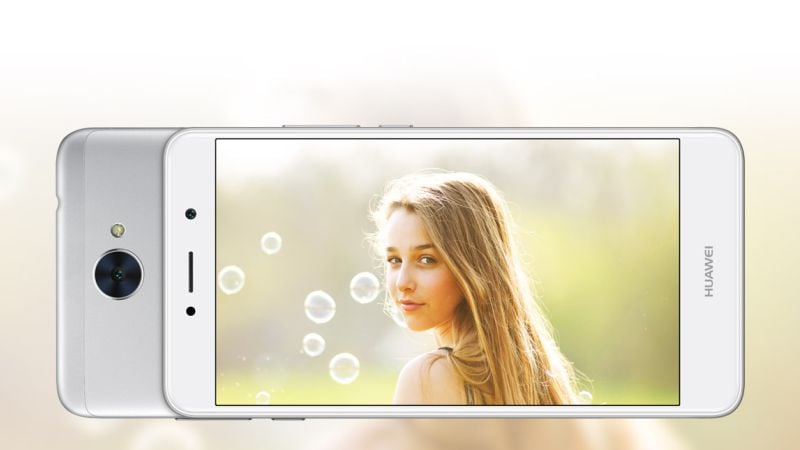 हुवावे वाई7 स्मार्टफोन लॉन्च, इसमें है एंड्रॉयड 7.0 नूगा