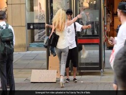 Days After Attack, Muslim Man Asks For Hugs In Manchester. Wins Hearts Days After Attack, Muslim Man Asks For Hugs In Manchester. Wins Hearts