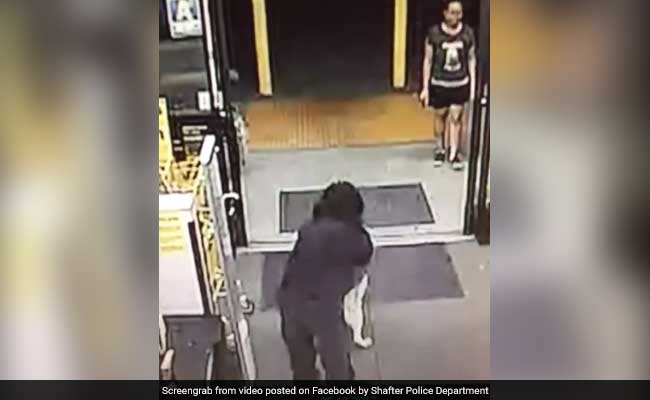 Find Out Why Everyone Is Calling This Robbery Attempt 'Cute'