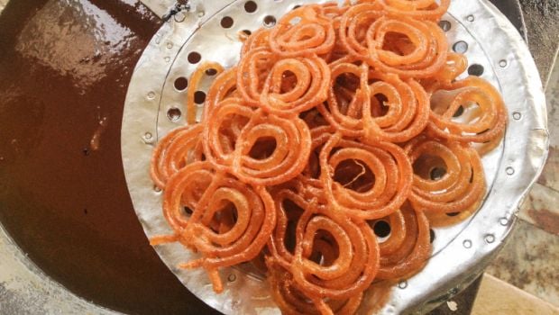 indian desserts jalebi