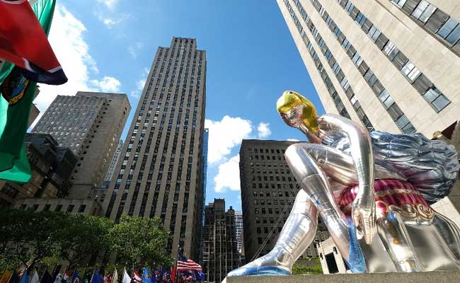 Giant Blonde Inflatable Ballerina Marvels Onlookers In New York