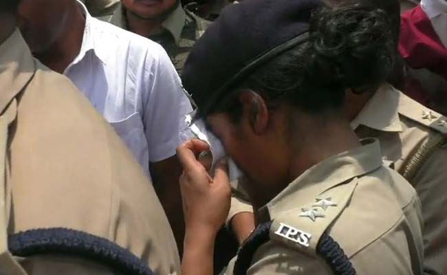 'Don't Cross Limits' Shouts BJP Lawmaker, Reducing Woman IPS Officer Charu Nigam To Tears