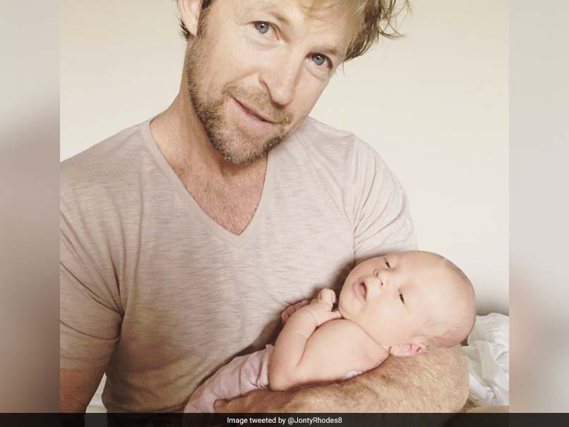 Jonty Rhodes Posts Picture With Newborn Baby, Twitter Goes Gaga