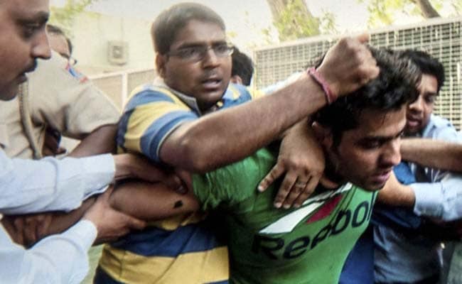 kapil mishra attacker