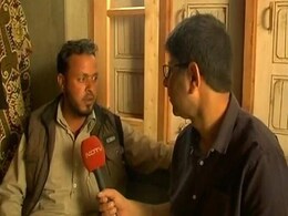 एक साल पहले जवानों ने बनाया था 'ढाल', अब गांव वालों ने एजेंट बताकर किया बहिष्कार एक साल पहले जवानों ने बनाया था 'ढाल', अब गांव वालों ने एजेंट बताकर किया बहिष्कार