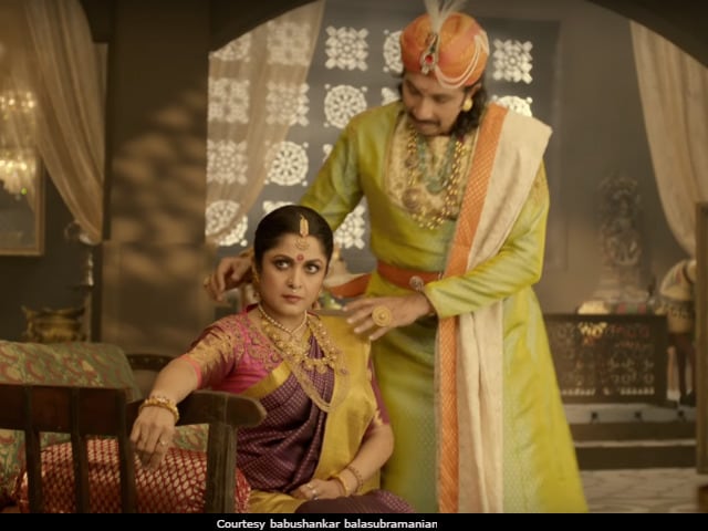 640px x 480px - What Are Baahubali's Sivagami And Katappa Doing In This Advert Going Viral?
