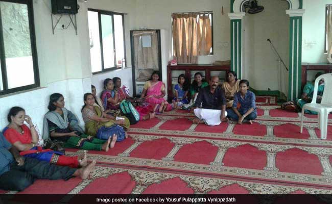 Kerala Mosque Opens Door For NEET Aspirants And Waiting Parents