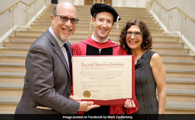 Mark Zuckerberg's 'Best Memory' From Harvard Is Making The Internet Swoon