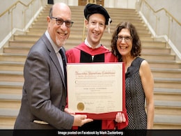 Mark Zuckerberg's 'Best Memory' From Harvard Is Making The Internet Swoon Mark Zuckerberg's 'Best Memory' From Harvard Is Making The Internet Swoon