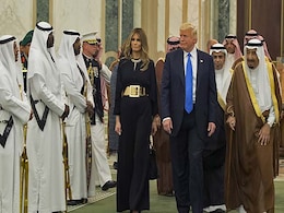 What Melania Trump Wore: First Lady's Saudi Style A Big Deal What Melania Trump Wore: First Lady's Saudi Style A Big Deal