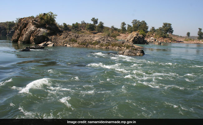 Narmada River Crosses Danger Mark In Western Madhya Pradesh