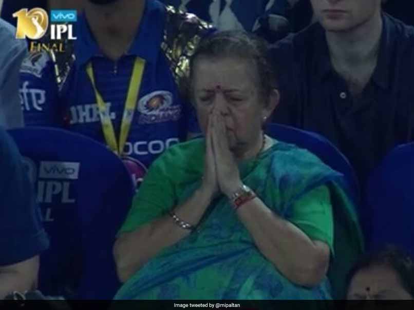 Abhishek Bachchan Reveals The 'Lucky Charm' Behind Mumbai Indians IPL 2017 Triumph
