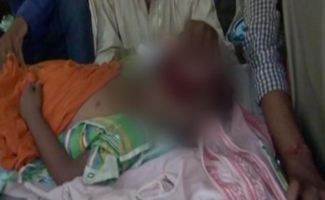 मासूम की जान लेने का दोषी कौन? प्रदर्शनकारी, ट्रैफिक जाम या पुलिस