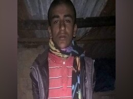 पाक का नया पैंतरा : घुसपैठ के लिए ले रहा बच्चों की मदद, सेना ने LoC से 12 वर्षीय लड़के को पकड़ा पाक का नया पैंतरा : घुसपैठ के लिए ले रहा बच्चों की मदद, सेना ने LoC से 12 वर्षीय लड़के को पकड़ा