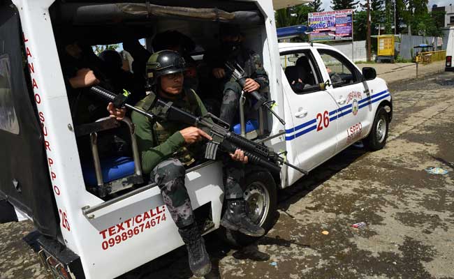 2,000 Trapped As Fighting Rages In Philippine City: Government