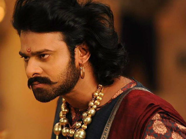 <i>Baahubali 2</i> Box Office Collection Day 14: With Over 390 Crore, Hindi Crosses Aamir Khan's <i>Dangal</i>