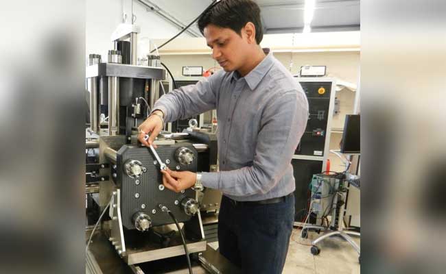 Professor Vikram Vishal From IIT Bombay Wins INSA Young Scientist Award 2017