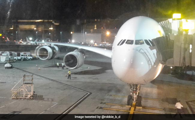 Qantas Plane, With Hundreds On Board, Turns Back After Engine Fails