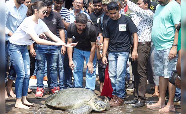 जब आलिया भट्ट ने 'क्वीन' को मिलाया उसके परिवार से... और वो भावुक हो गईं