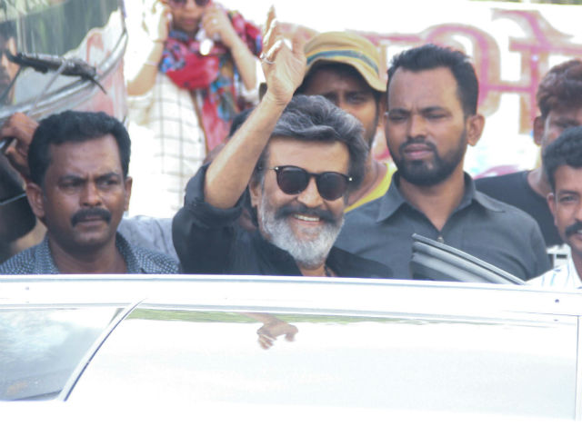 Rajinikanth Is Filming <i>Kaala Karikaalan</i> In Mumbai. See Pics From The Sets