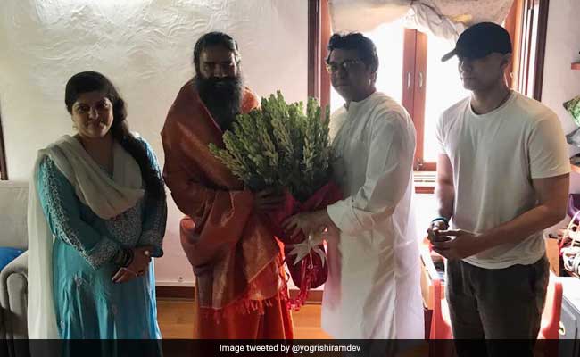 Ramdev Meets MNS Chief Raj Thackeray In Mumbai