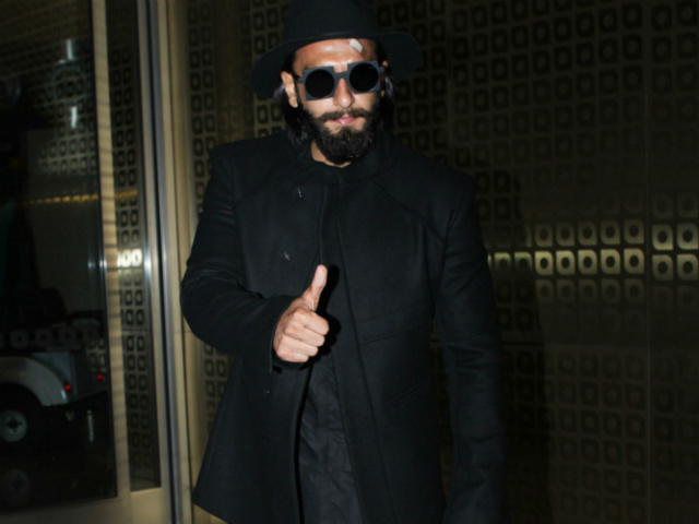 Ranveer Singh Takes Break From <I>Padmavati</i> After Head Injury. He's London-Bound